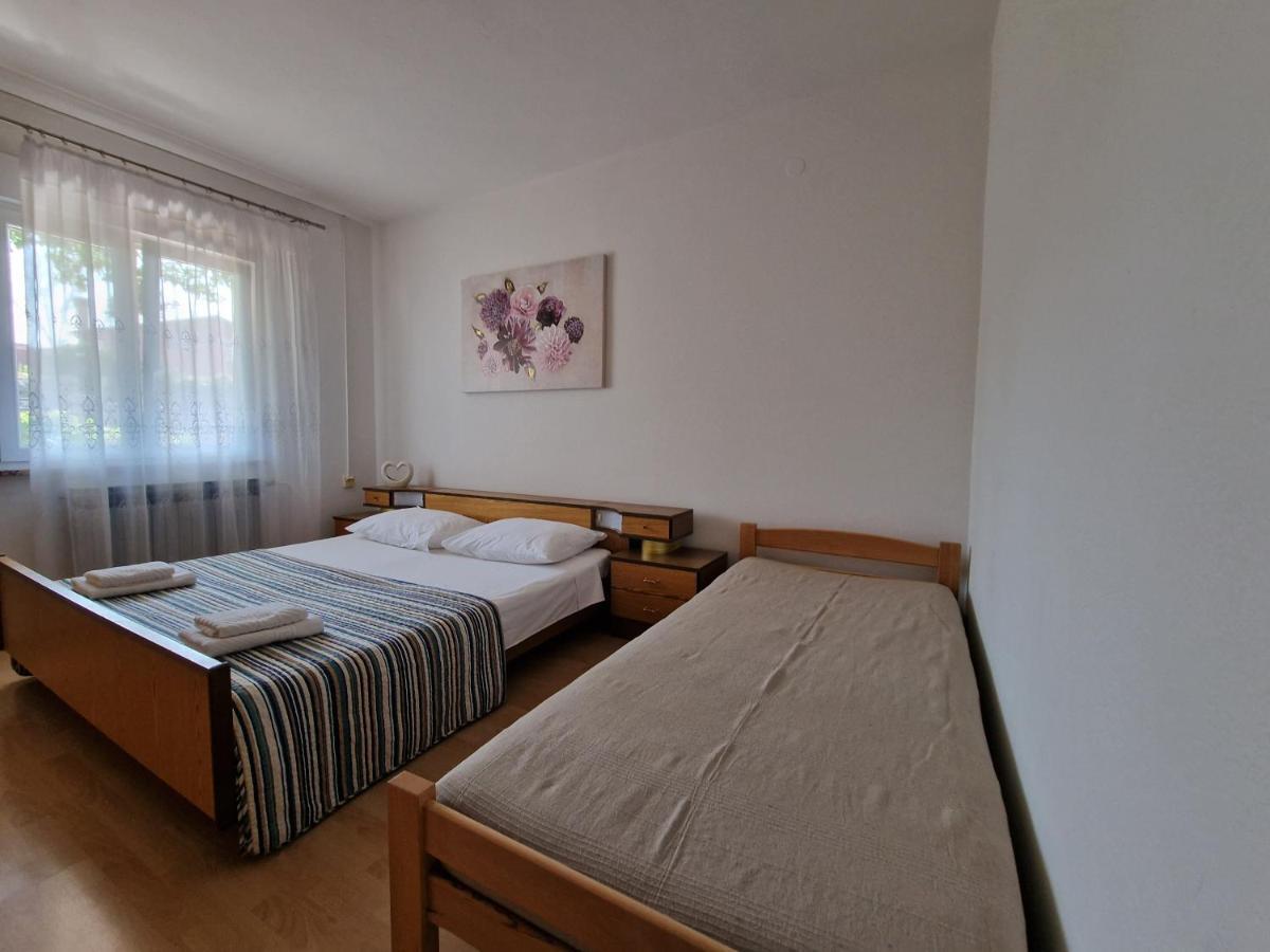 Apartment Sostaric Vrh  ภายนอก รูปภาพ