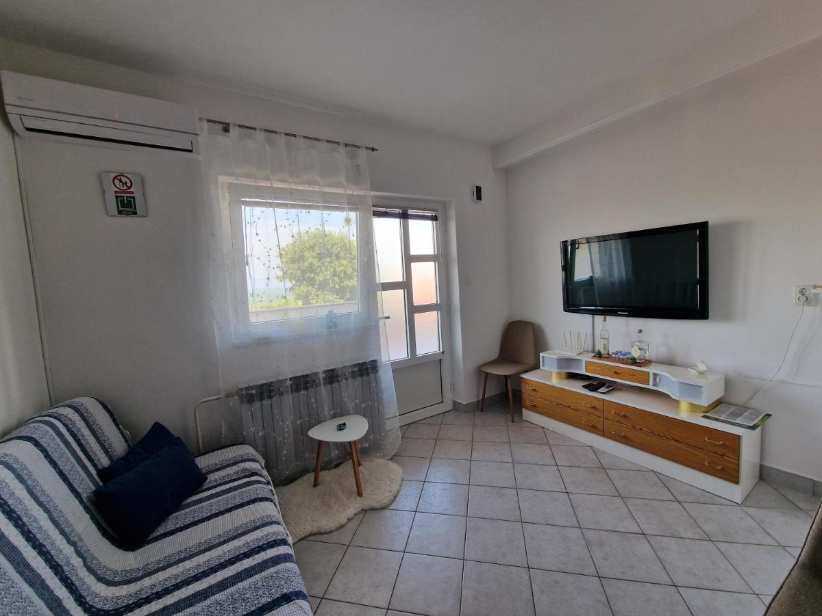 Apartment Sostaric Vrh  ภายนอก รูปภาพ